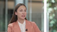 Ева Майдел: Политическото говорене за еврото се измени — от цел към заплаха